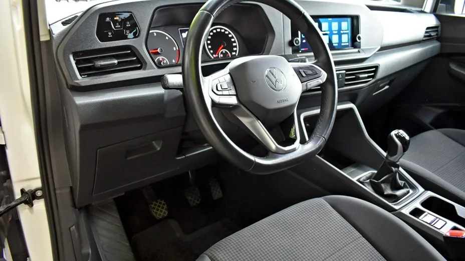 VOLKSWAGEN Caddy -