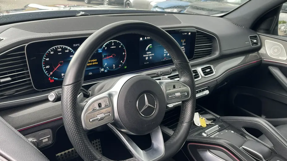 MERCEDES-BENZ GLE -
