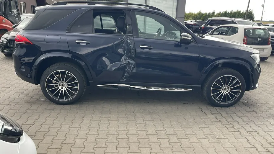 MERCEDES-BENZ GLE -