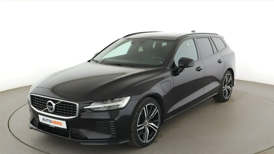 VOLVO V60 -