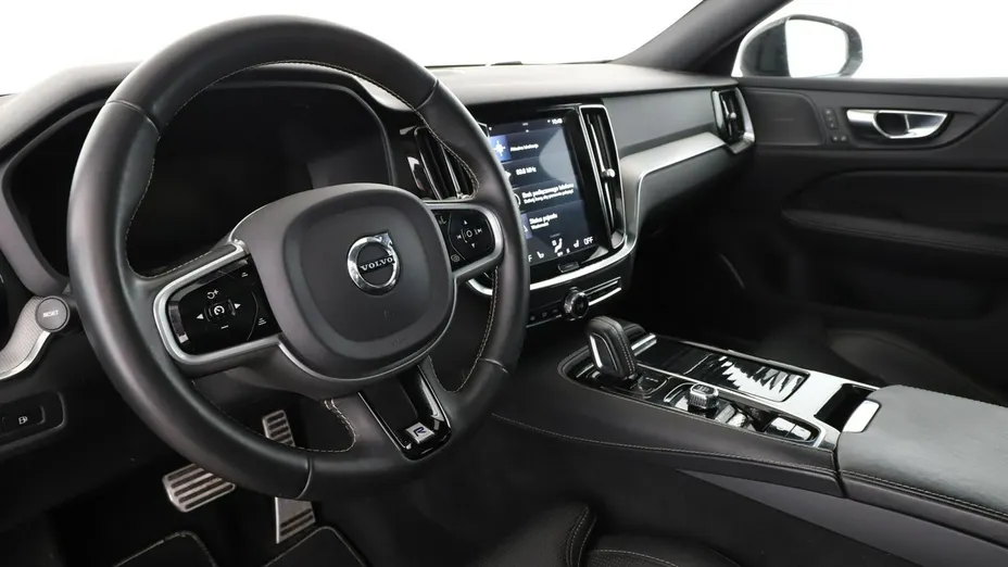 VOLVO V60 -