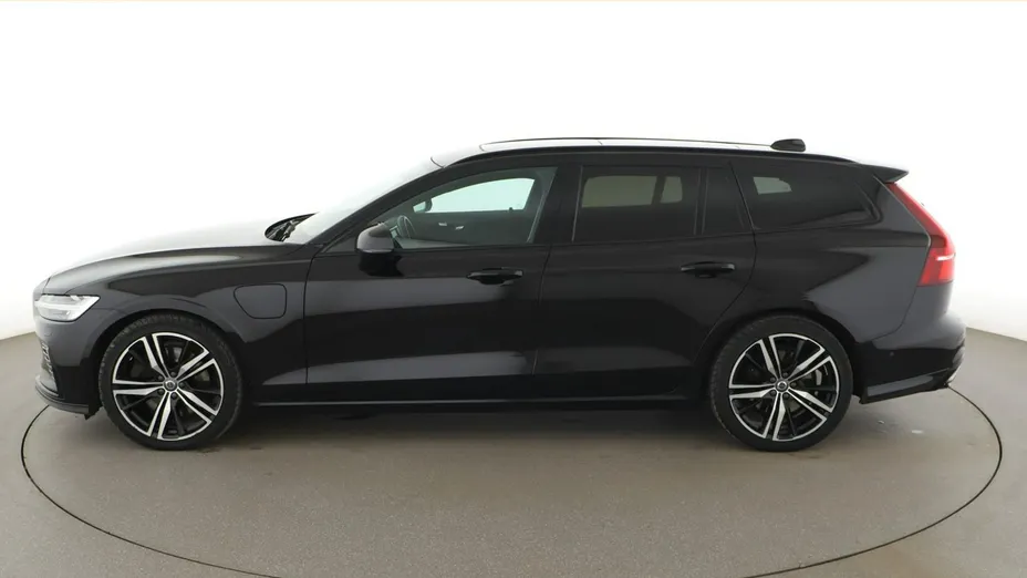 VOLVO V60 -