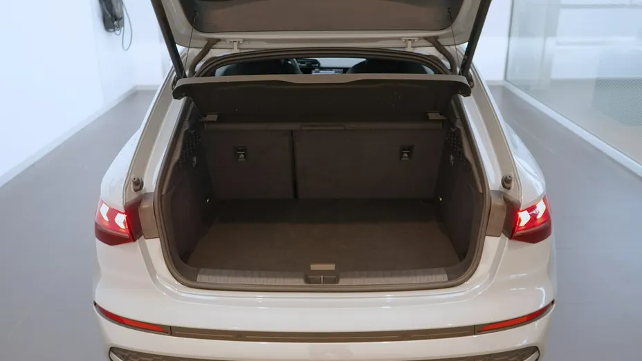 AUDI A3 Sportback -
