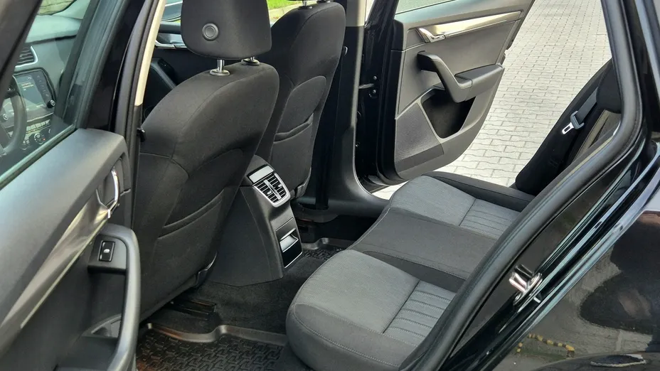 SKODA Octavia -
