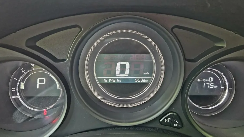 CITROEN C4 -