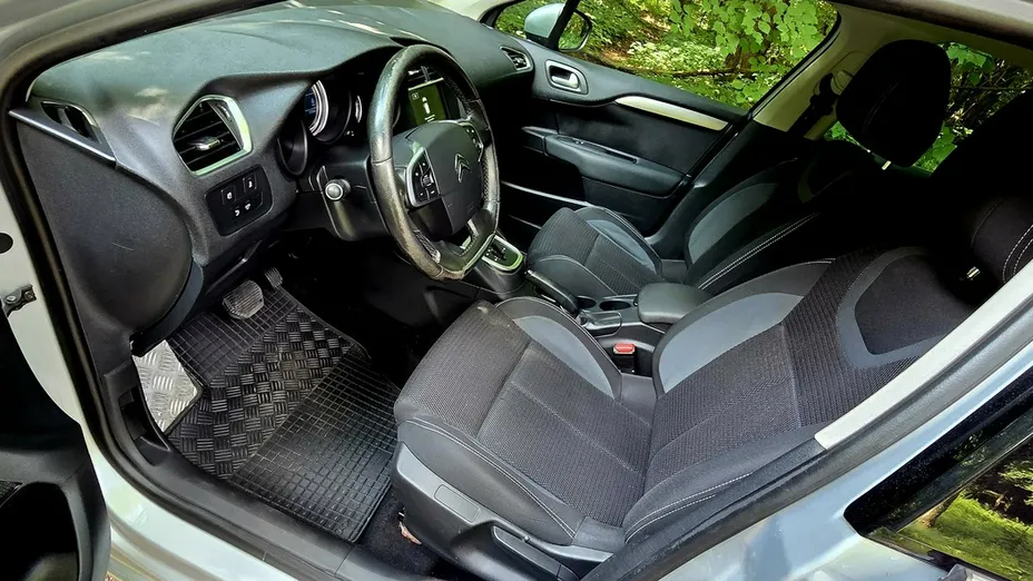 CITROEN C4 -