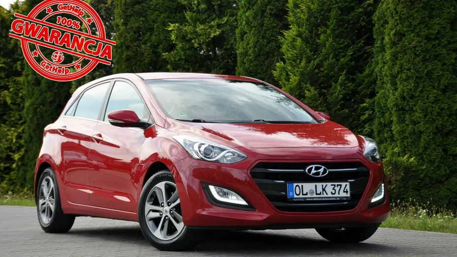 HYUNDAI i30 -