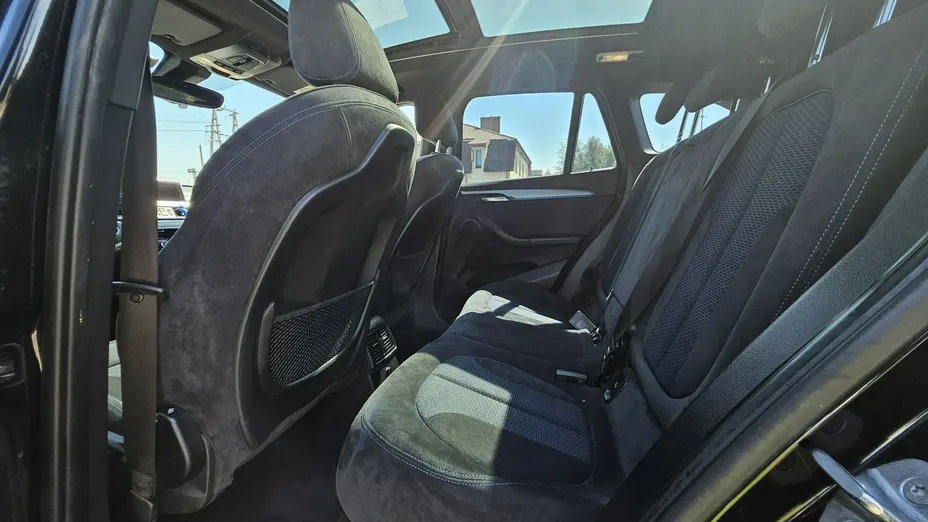 BMW X1 -