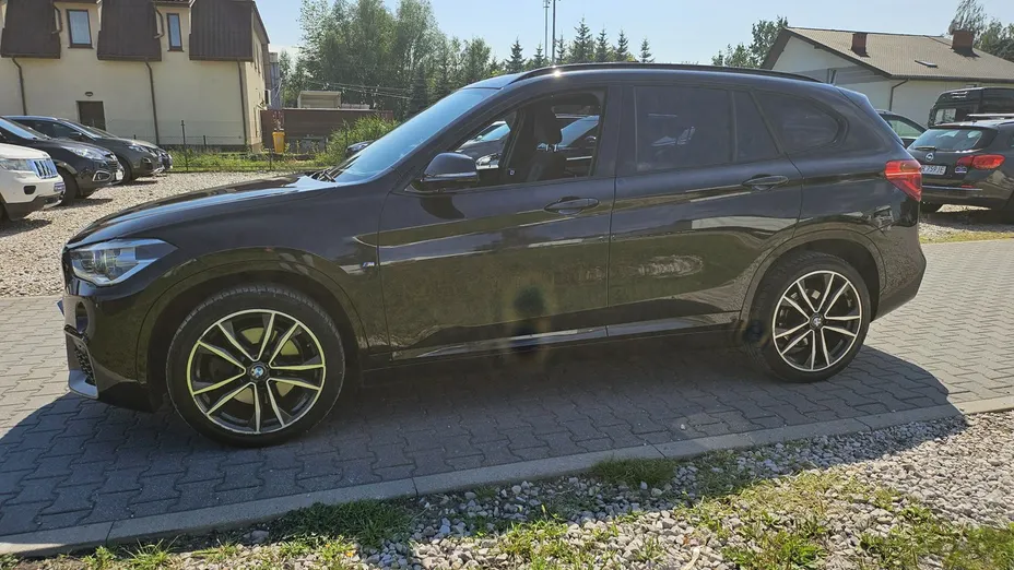 BMW X1 -