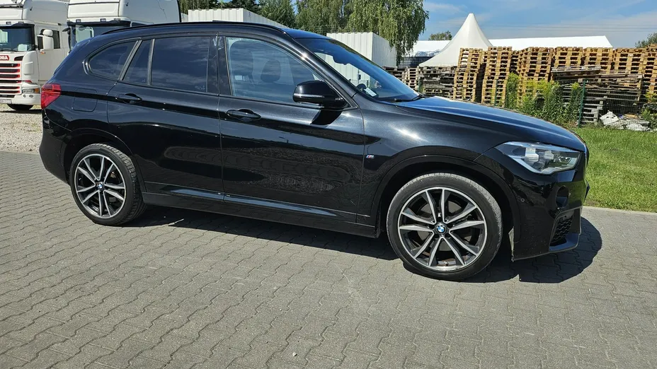 BMW X1 -