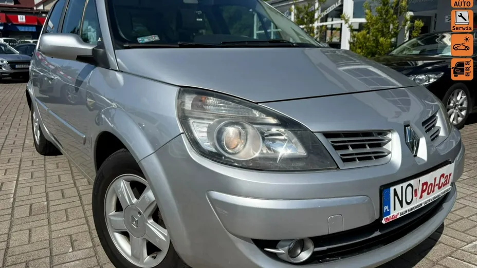 RENAULT Scenic -