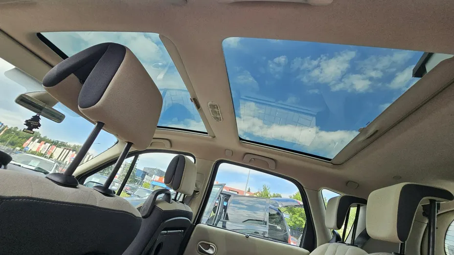 RENAULT Scenic -