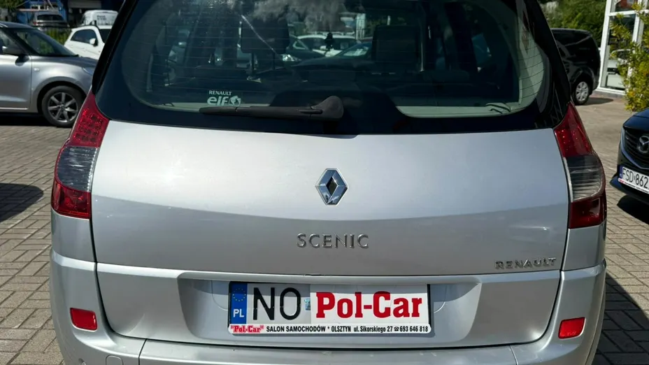 RENAULT Scenic -