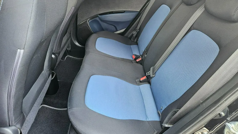 HYUNDAI i10 -