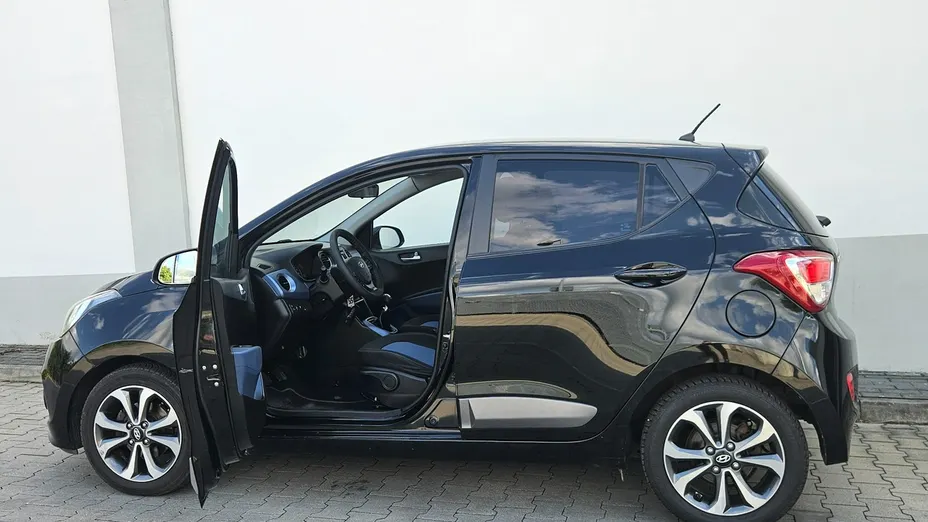 HYUNDAI i10 -
