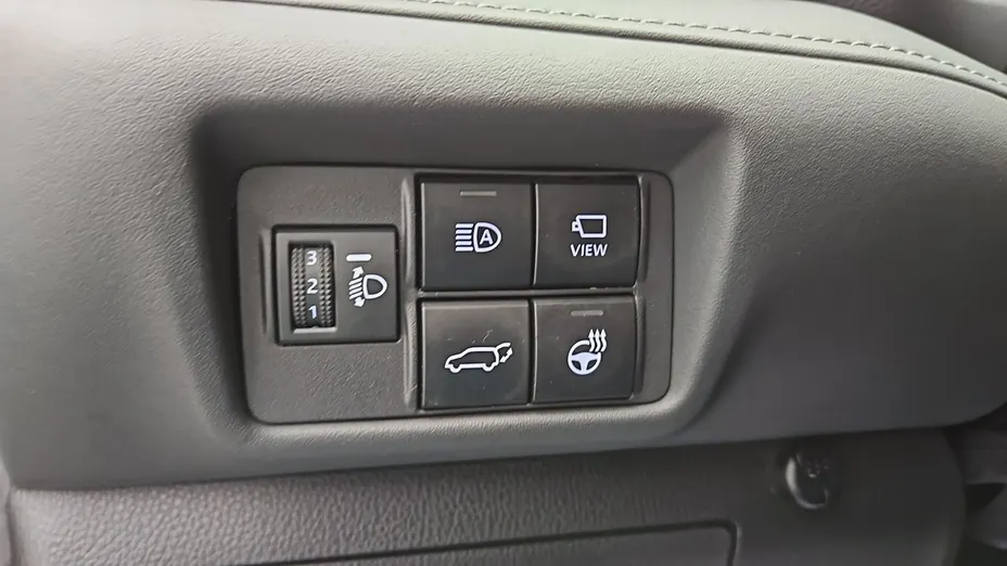 TOYOTA Highlander -