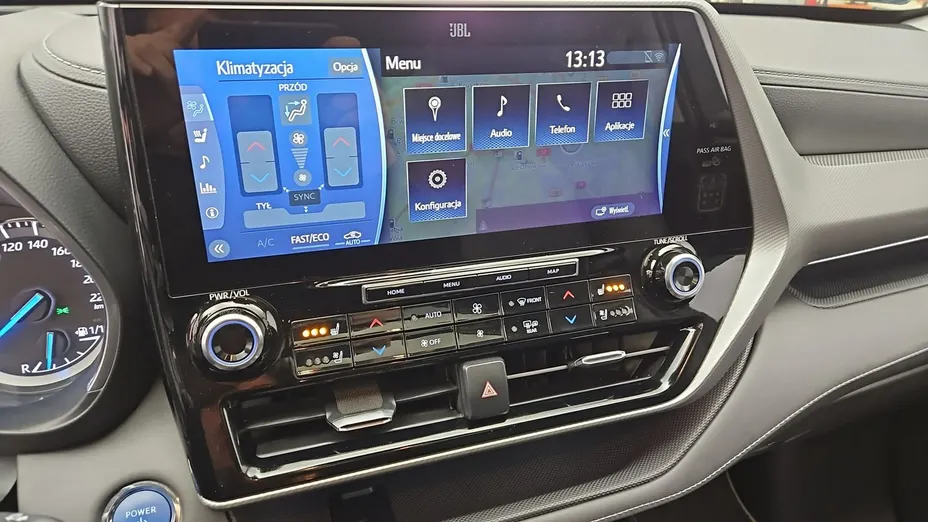 TOYOTA Highlander -