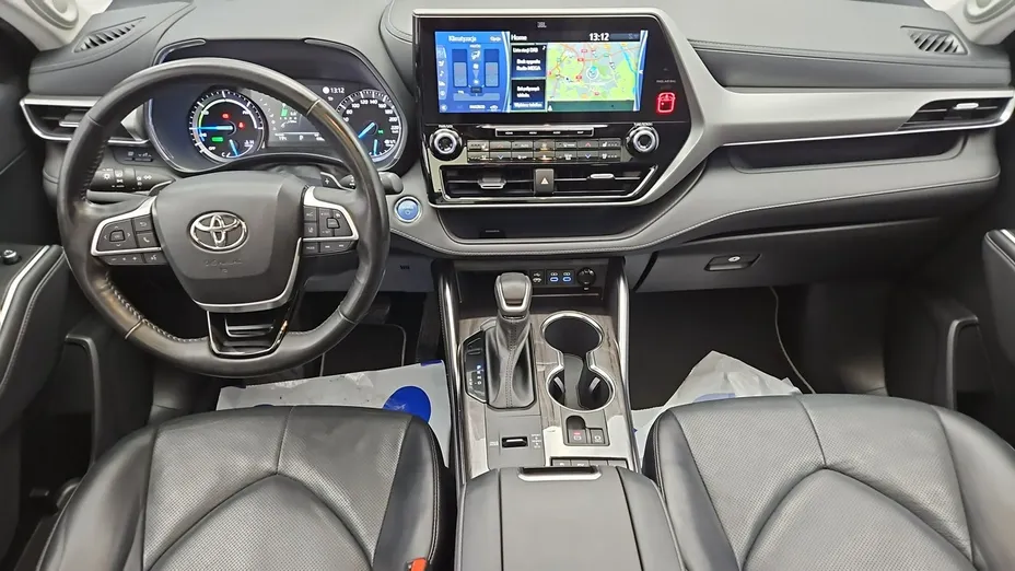 TOYOTA Highlander -