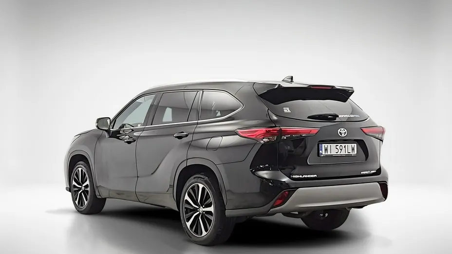 TOYOTA Highlander -
