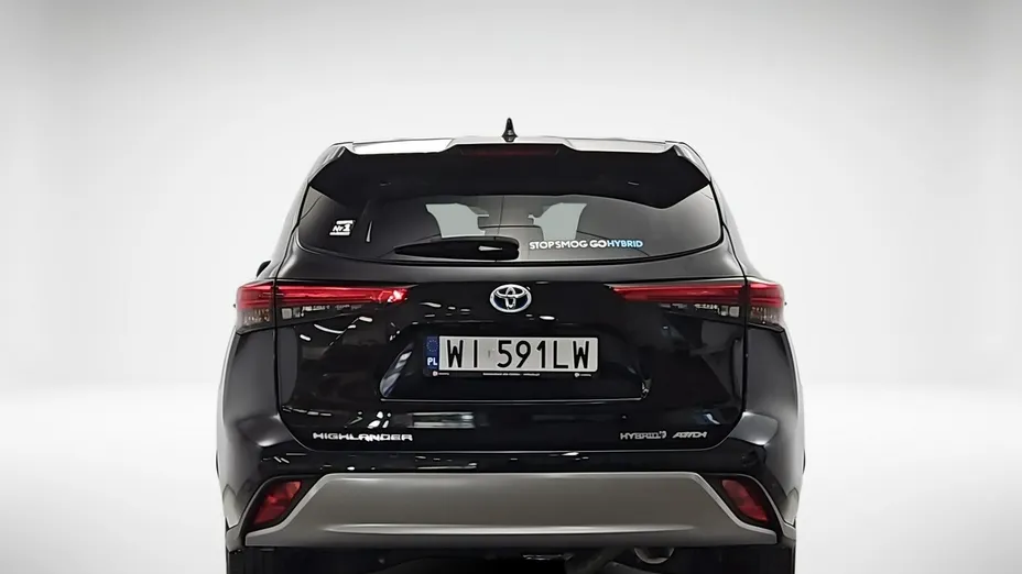 TOYOTA Highlander -