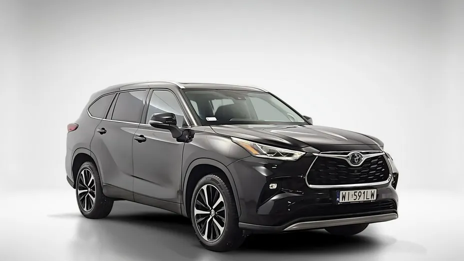 TOYOTA Highlander -