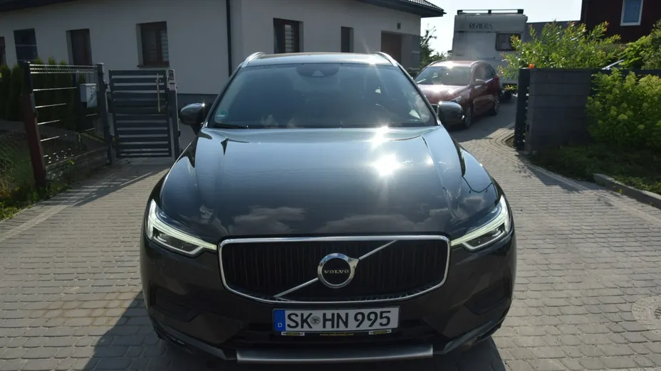 VOLVO XC60 -