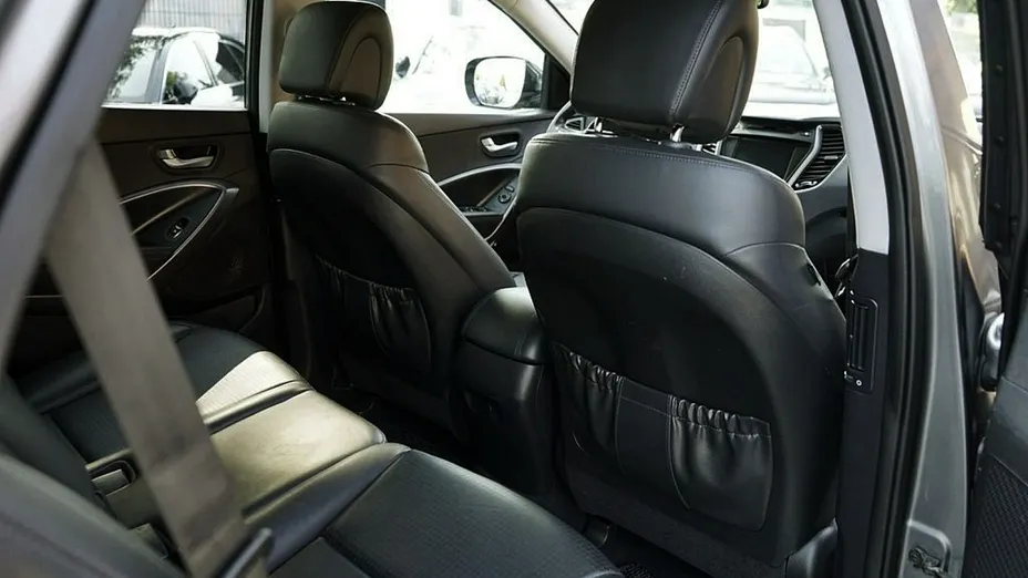 HYUNDAI Santa Fe -