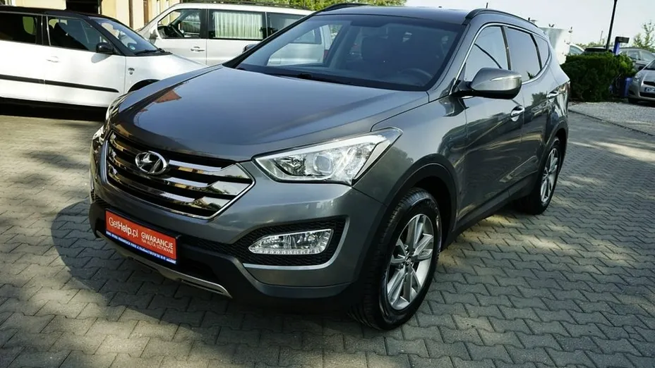 HYUNDAI Santa Fe -