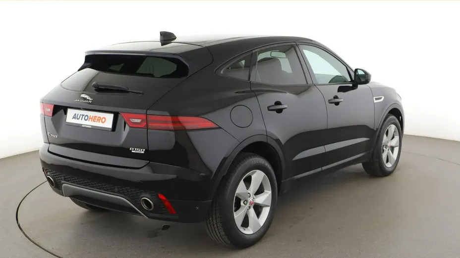 JAGUAR E-Pace -