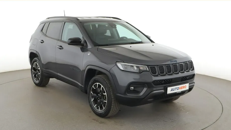 JEEP Compass -