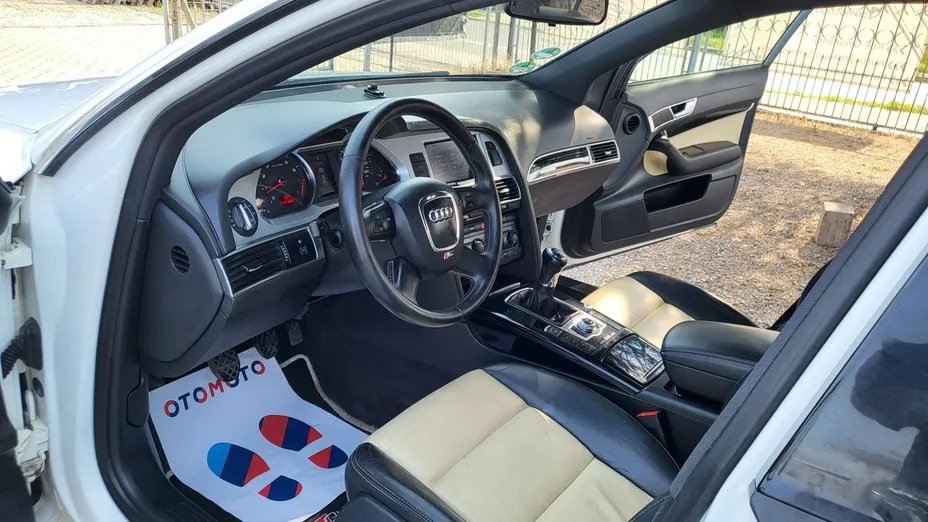 AUDI A6 Avant -