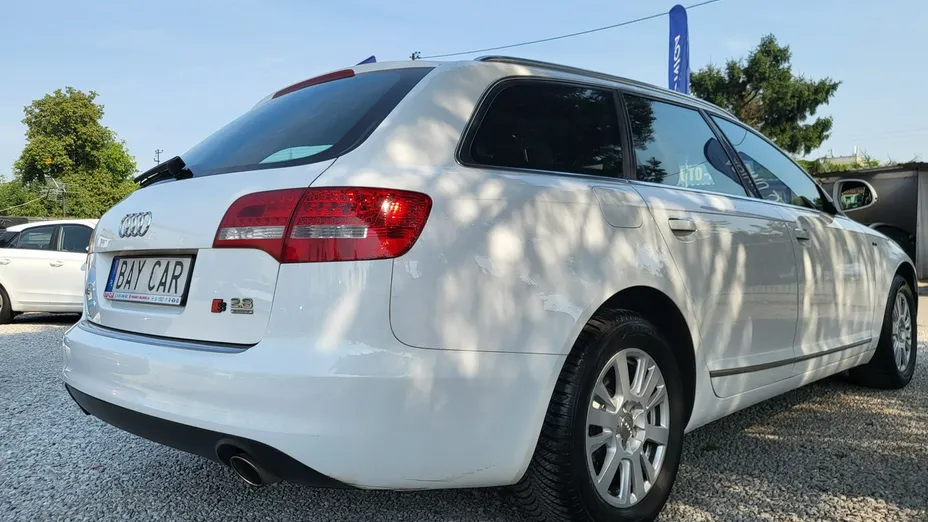 AUDI A6 Avant -