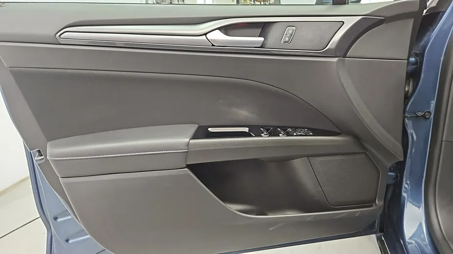 FORD Mondeo -