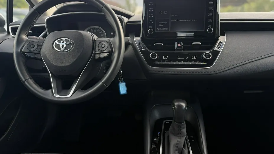 TOYOTA Corolla -