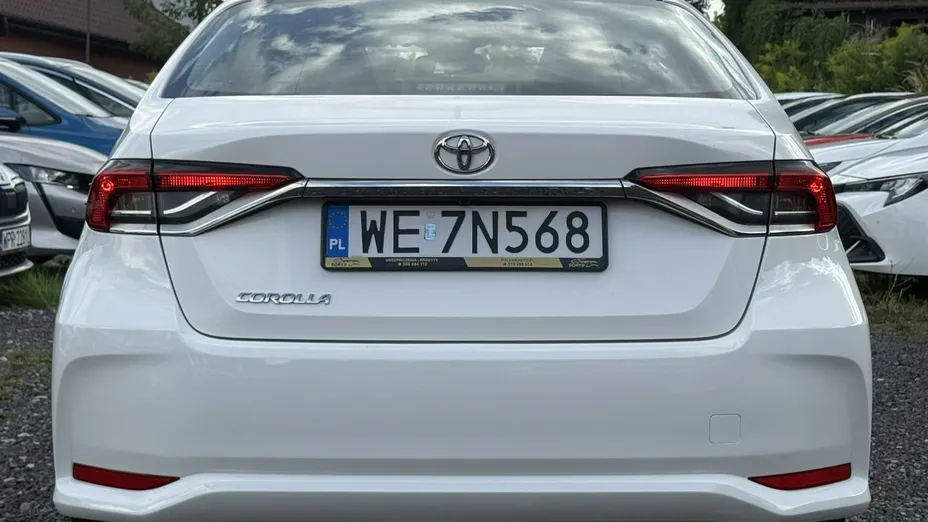 TOYOTA Corolla -