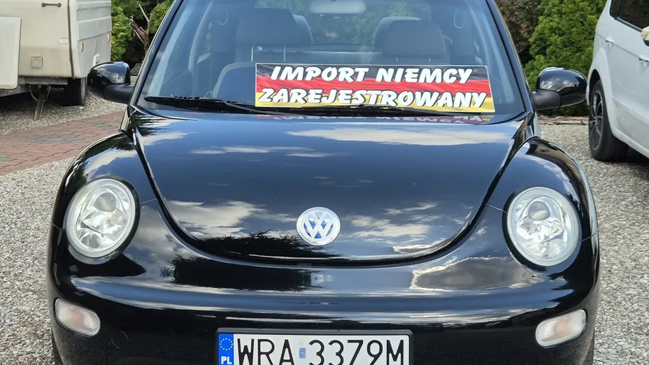 VOLKSWAGEN New Beetle -