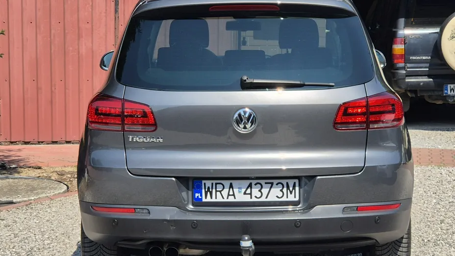 VOLKSWAGEN Tiguan -