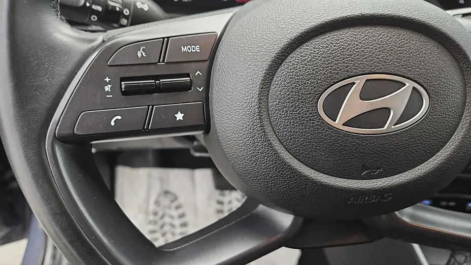 HYUNDAI i20 -