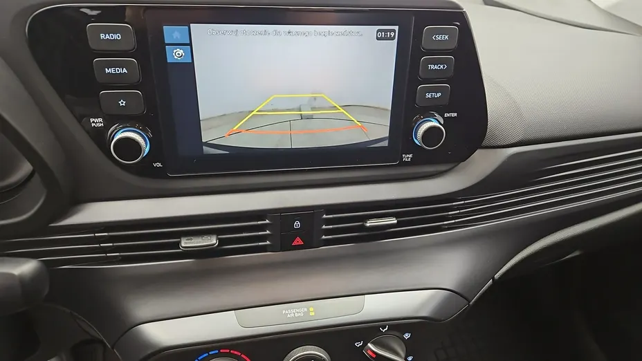 HYUNDAI i20 -