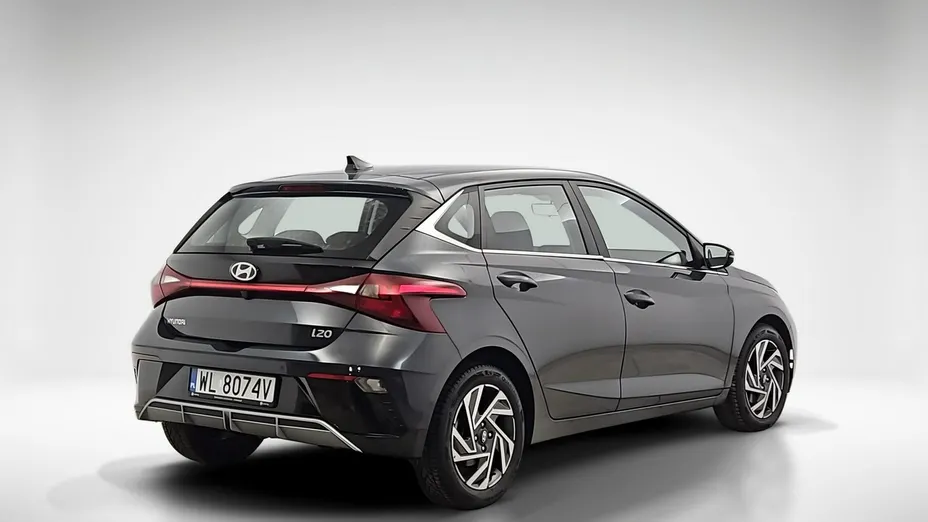 HYUNDAI i20 -