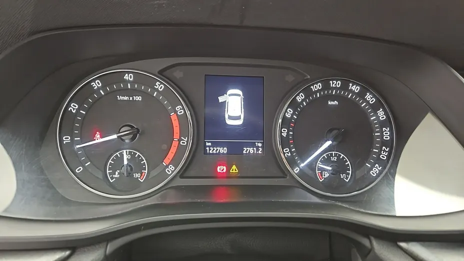 SKODA Octavia -