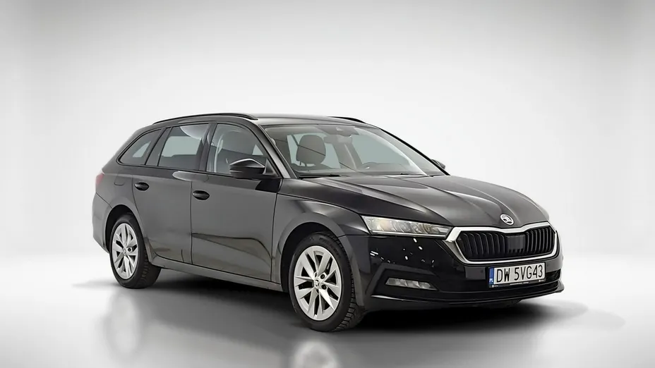 SKODA Octavia -