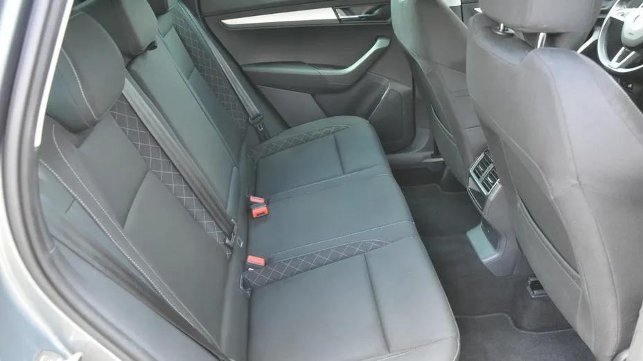 SKODA Karoq -