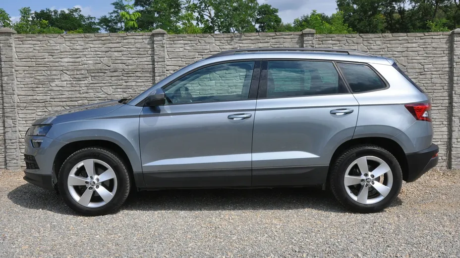 SKODA Karoq -