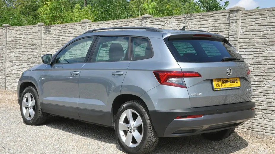 SKODA Karoq -