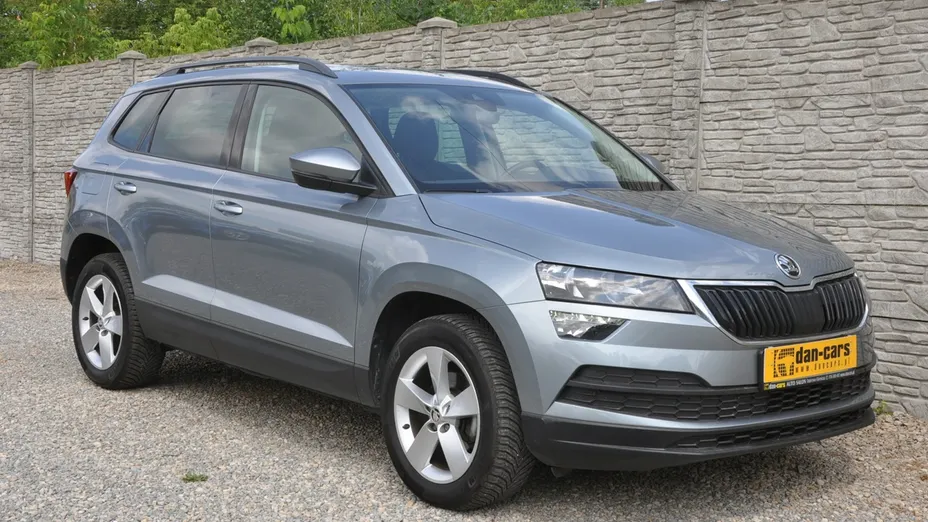 SKODA Karoq -