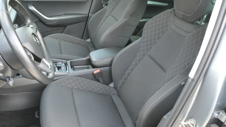 SKODA Karoq -