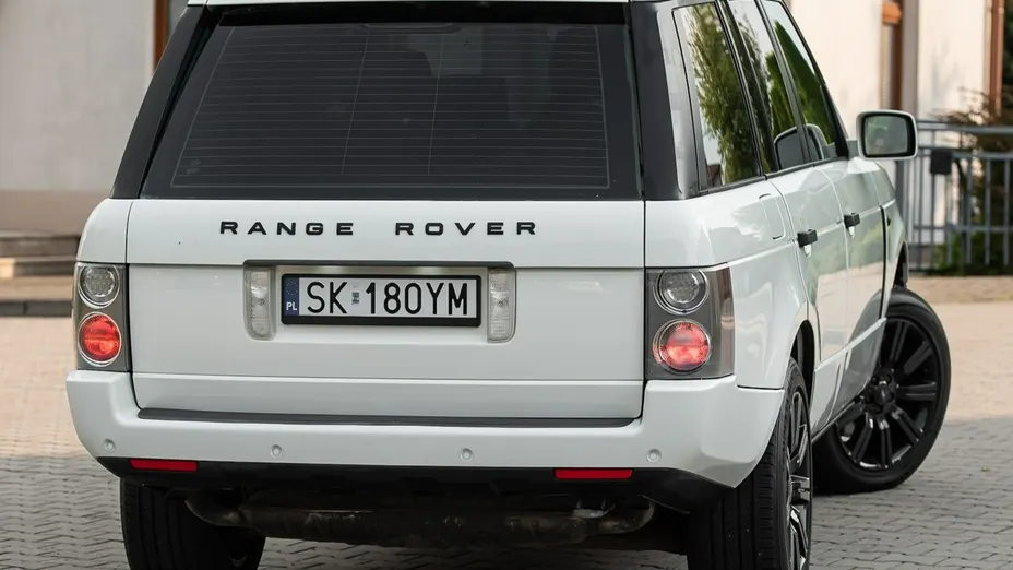 LAND ROVER Range Rover -