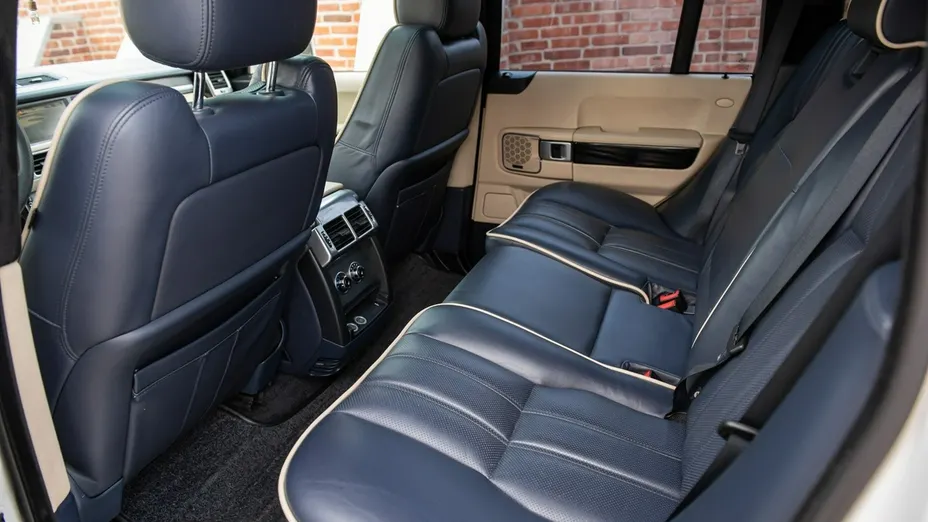 LAND ROVER Range Rover -