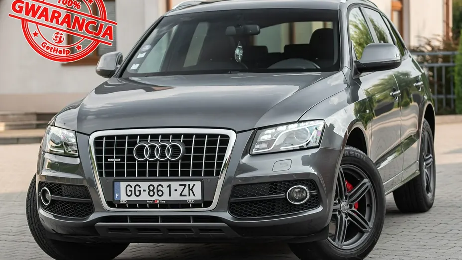 AUDI Q5 -